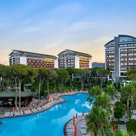 Hotel Trendy Lara 5*