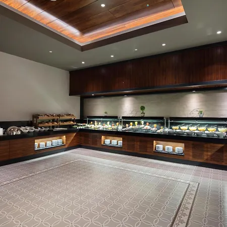 Trendy Lara Hotel 5*